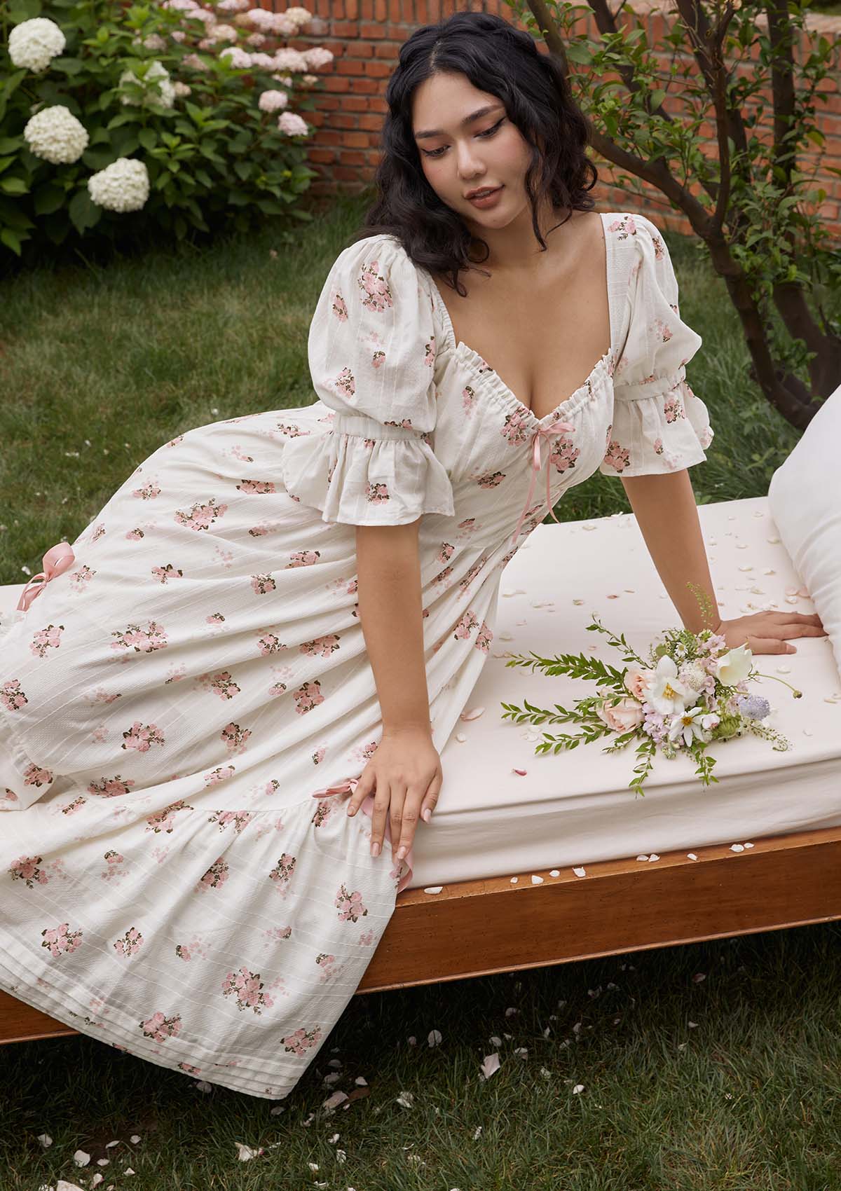 Curve & Plus Rose's Smile Corset Dress - Thrancidy