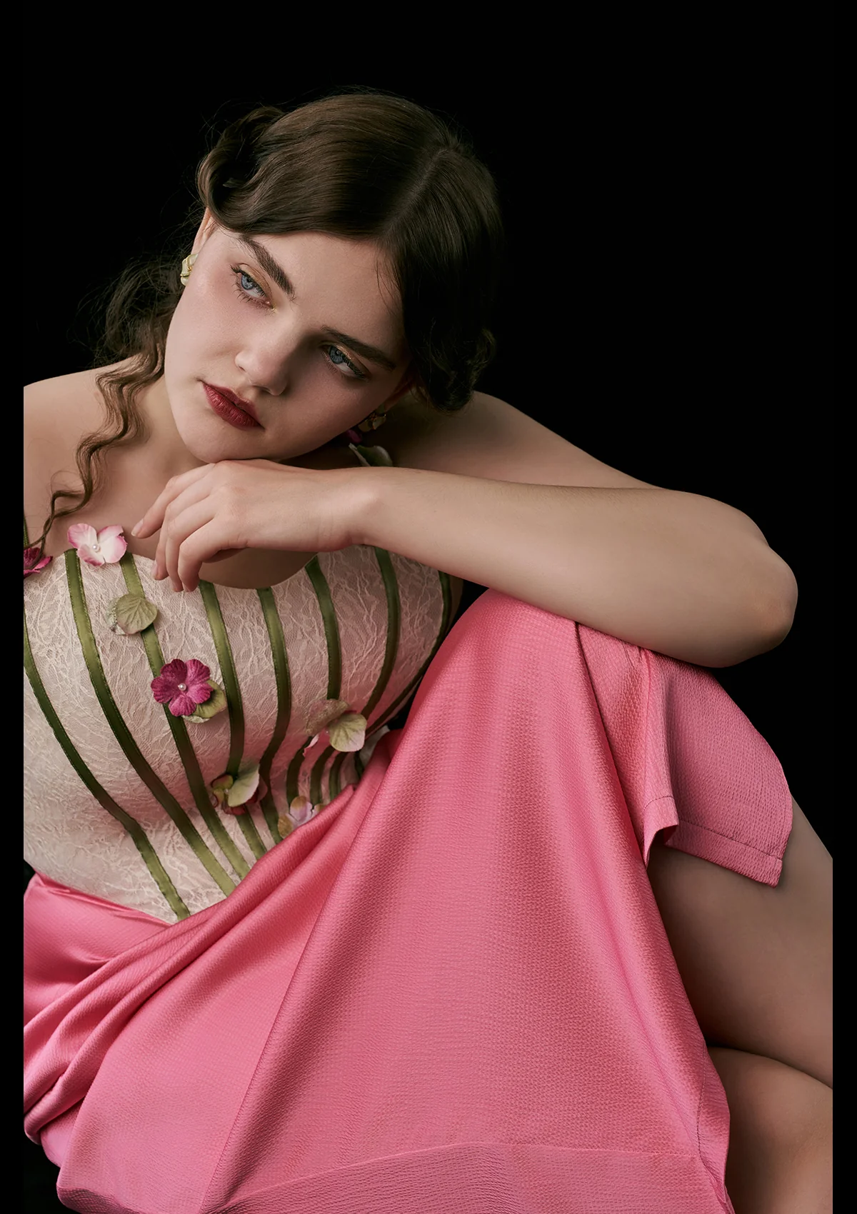 Curve & Plus Flower Vine Phantom Corset Dress - Thrancidy