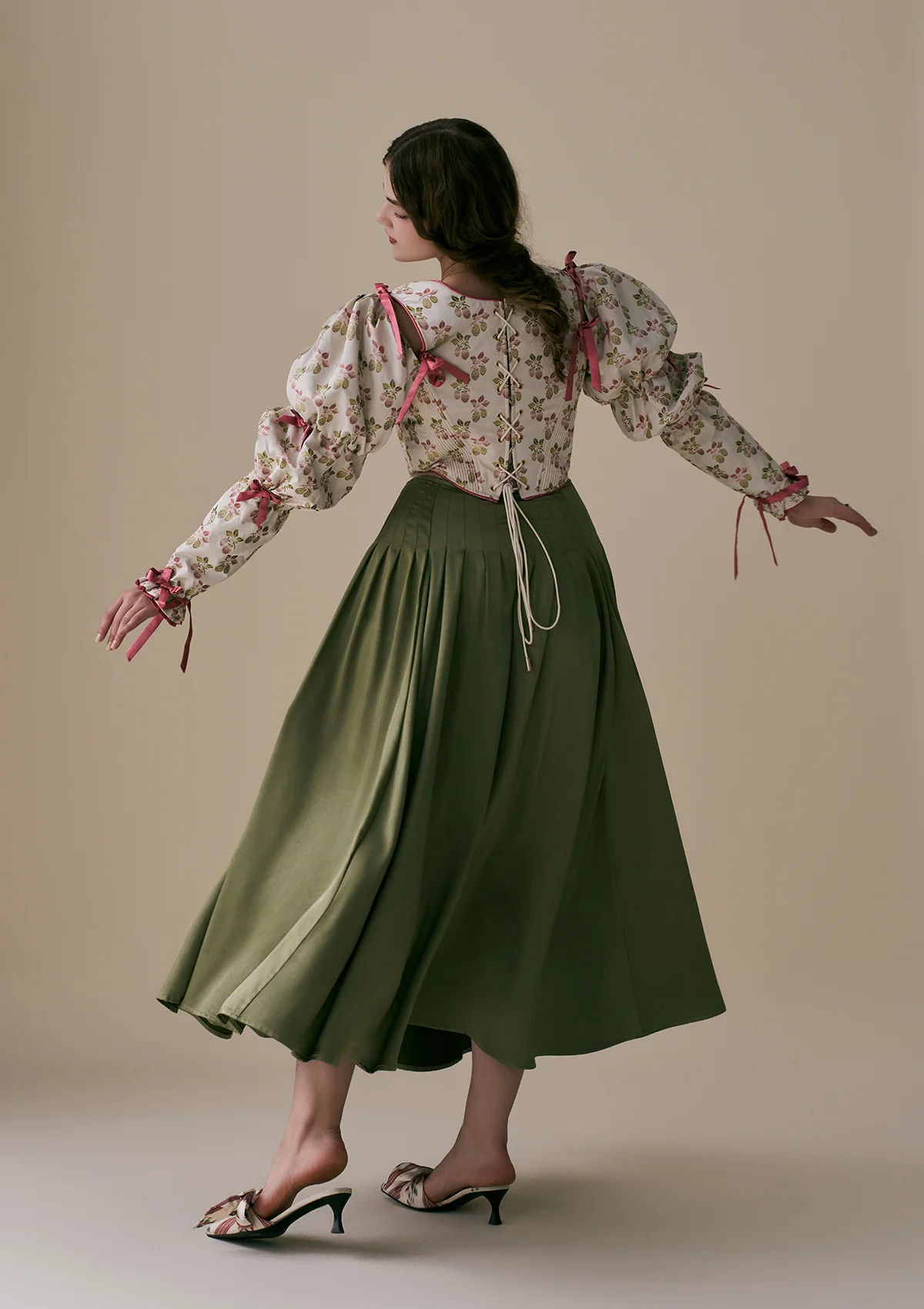 Curve & Plus Flower & Mirror Skirt - Thrancidy