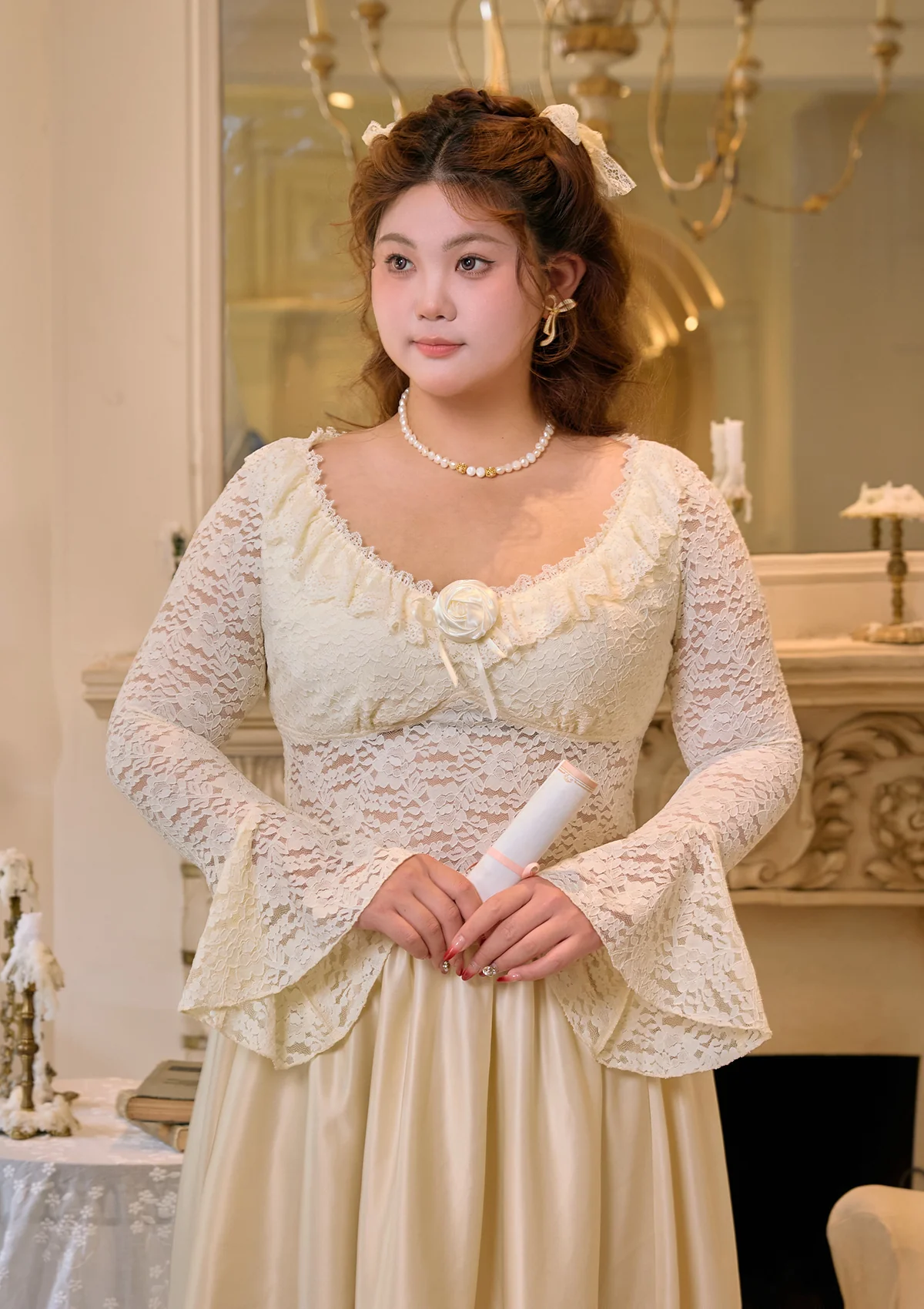 Curve & Plus White Moon Dance Top - Thrancidy