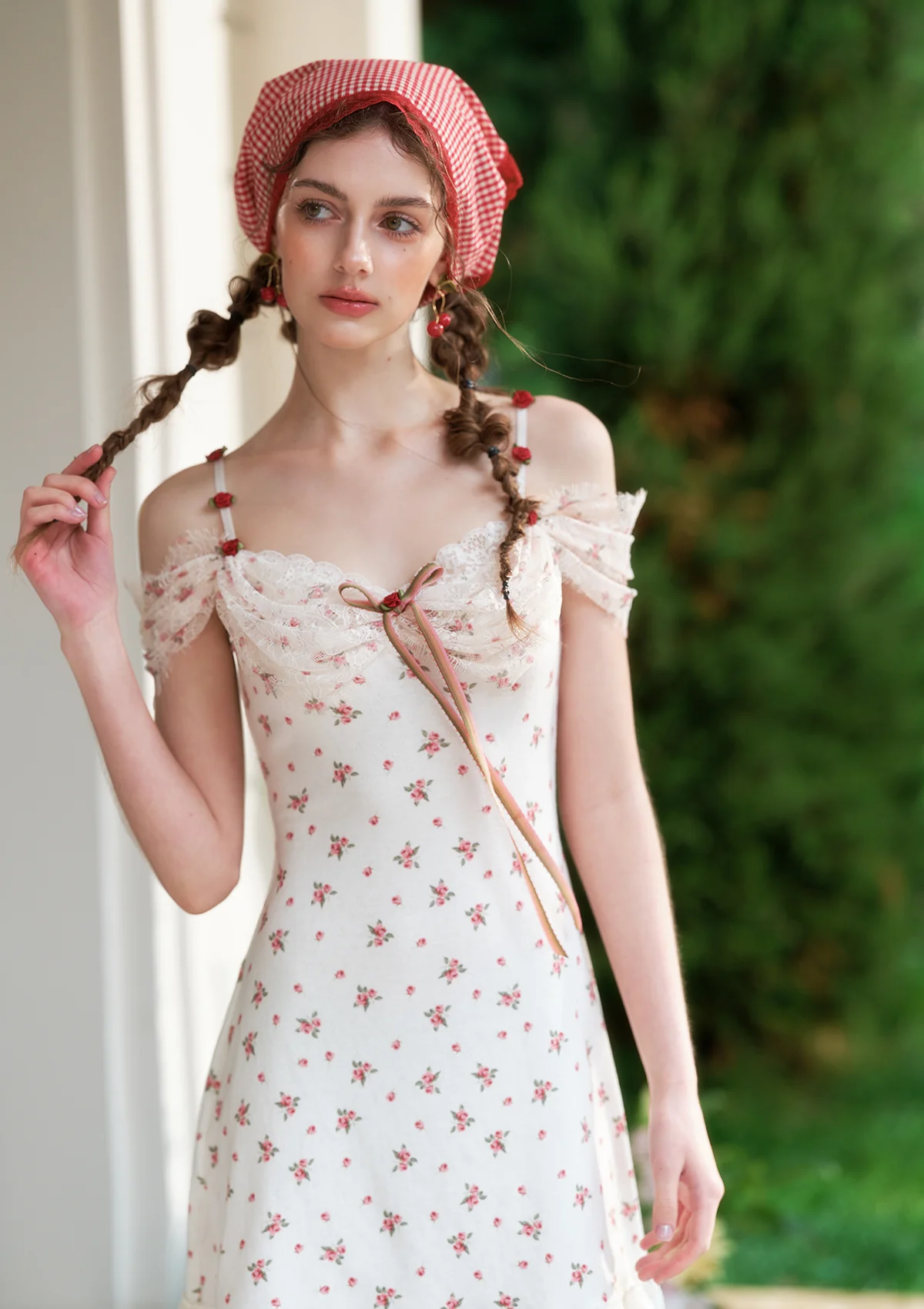The Little Red Rose Dress - Thrancidy
