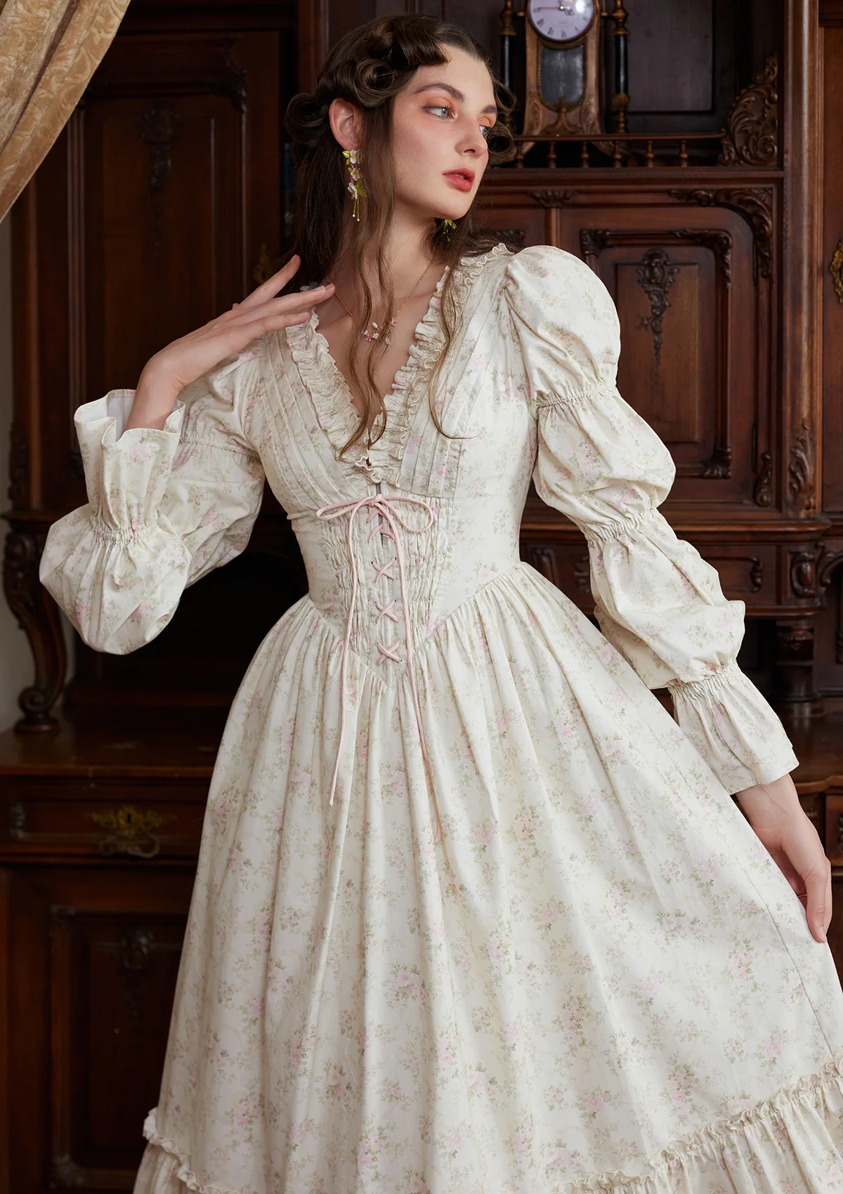 Eve's Manor Dress - Thrancidy