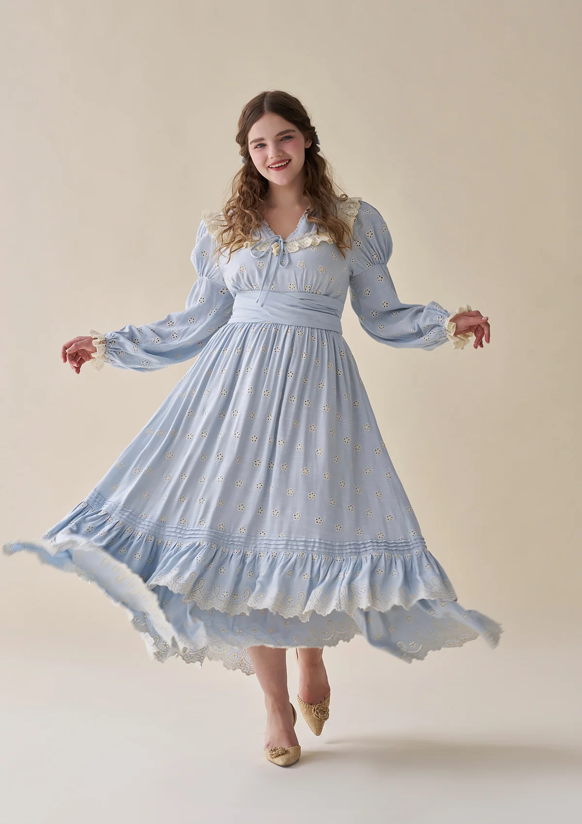 Curve & Plus Miss Clara Dress - Thrancidy