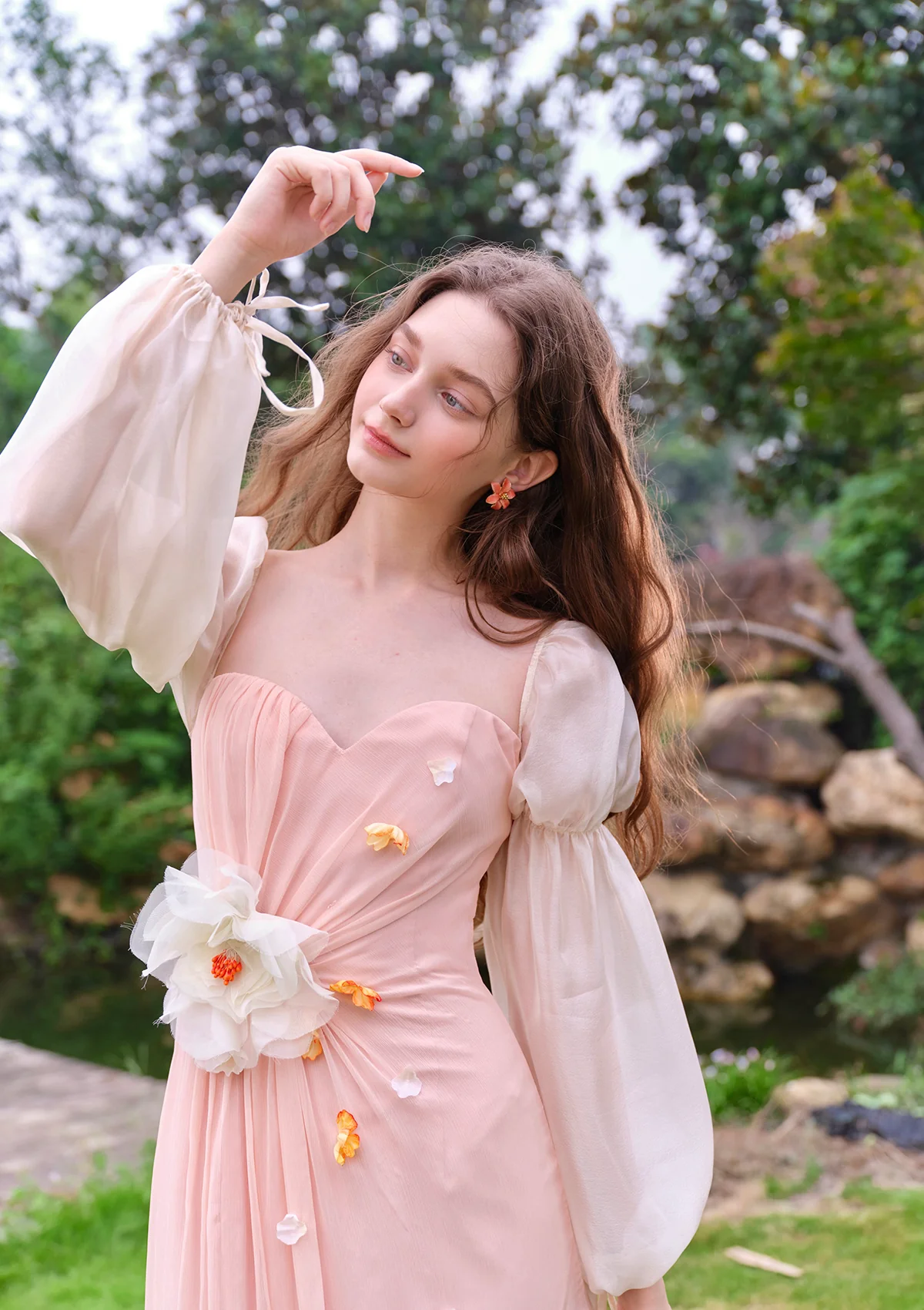 Roselle Gossamer Dress - Thrancidy