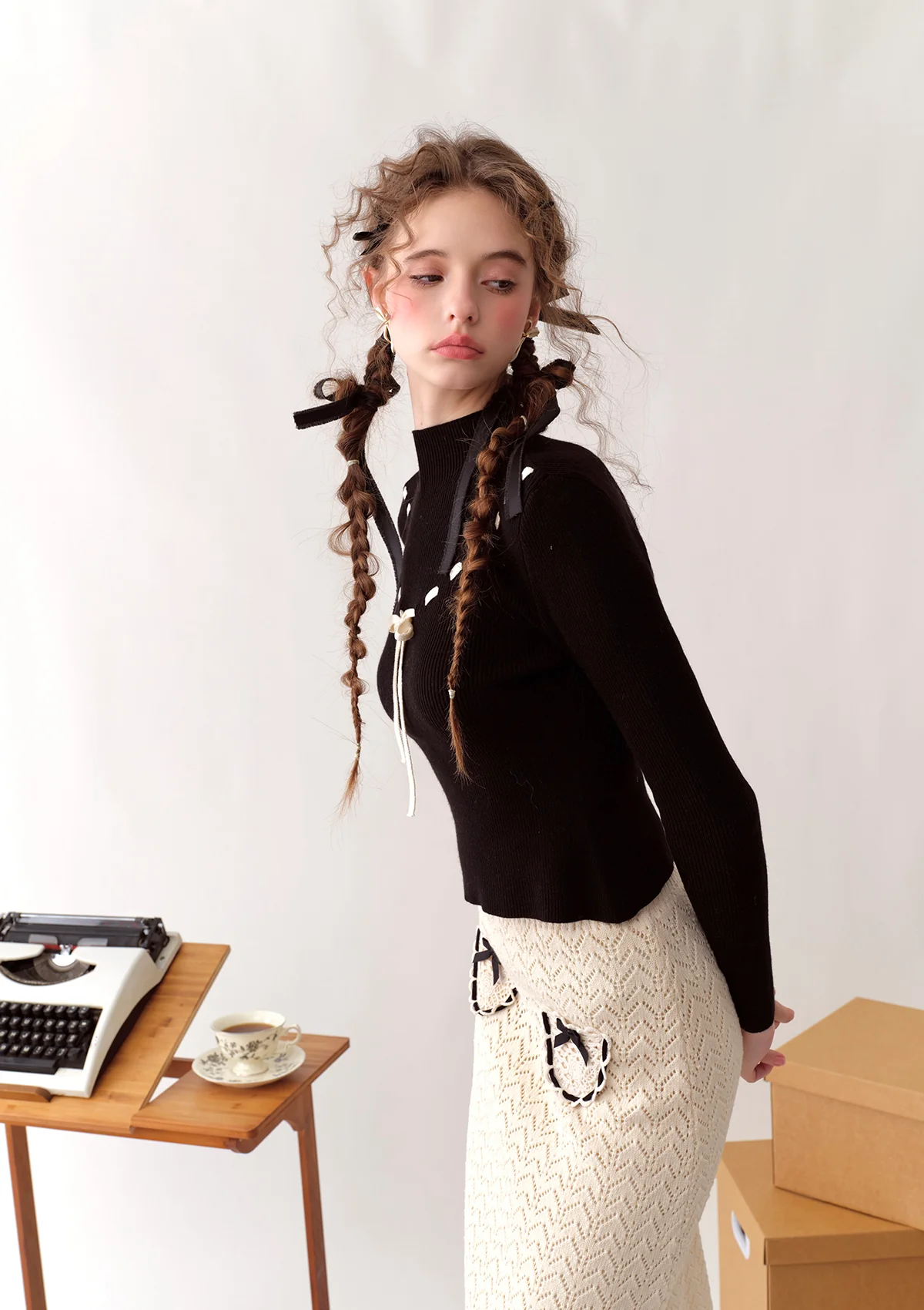 Strawberry Post Office Knit Bottom Shirt - Thrancidy