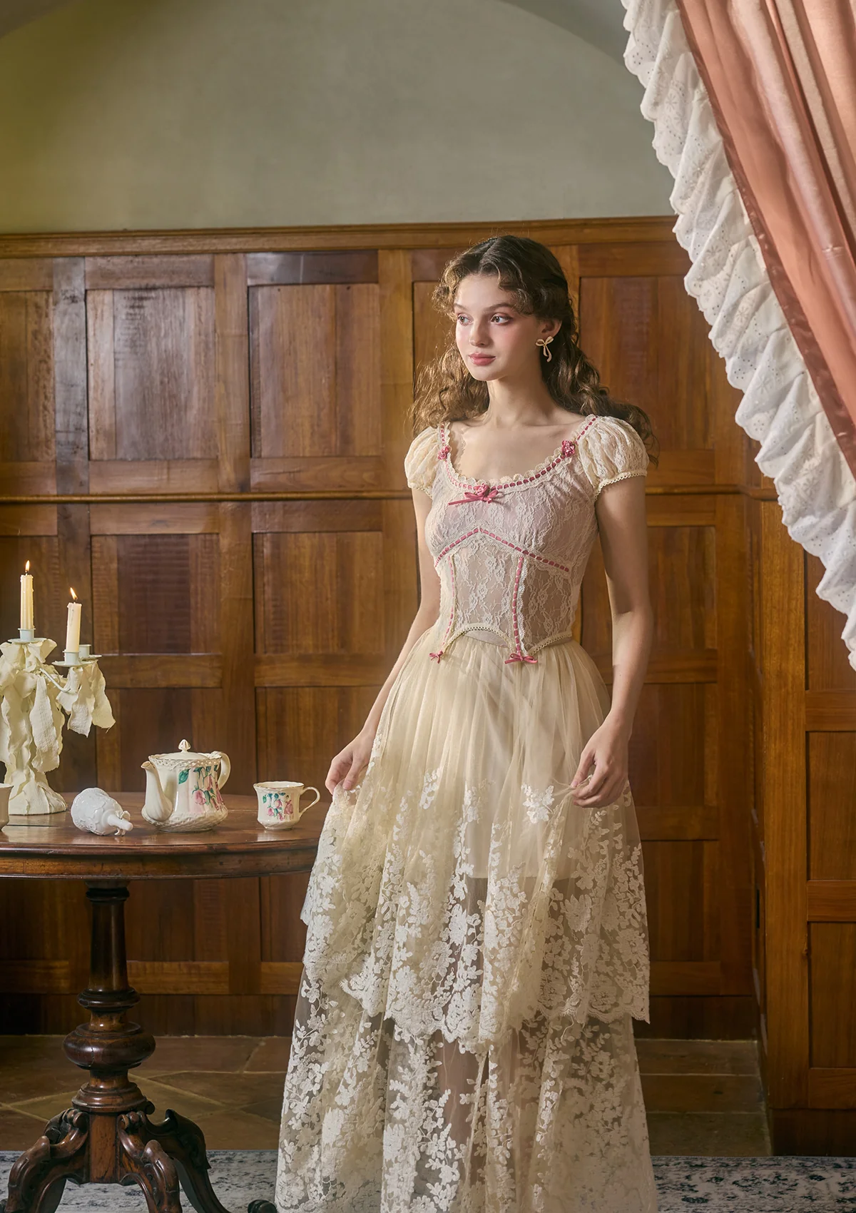 Cranberry Girl Lace T-shirt - Thrancidy