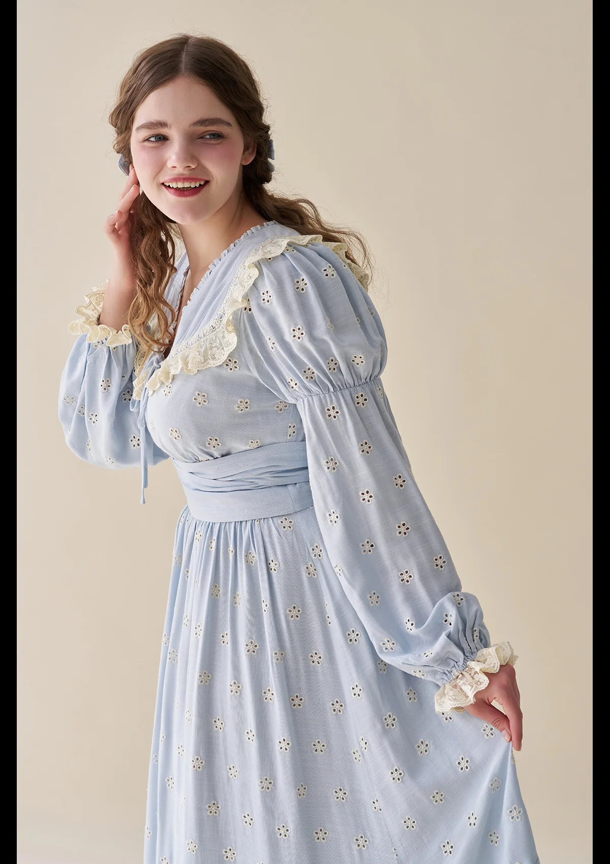 Curve & Plus Miss Clara Dress - Thrancidy