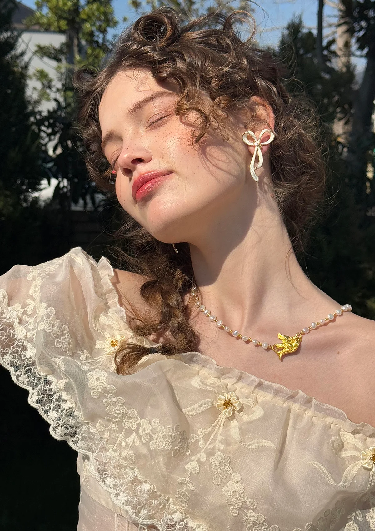 The Dove of Louvre Necklace - Thrancidy