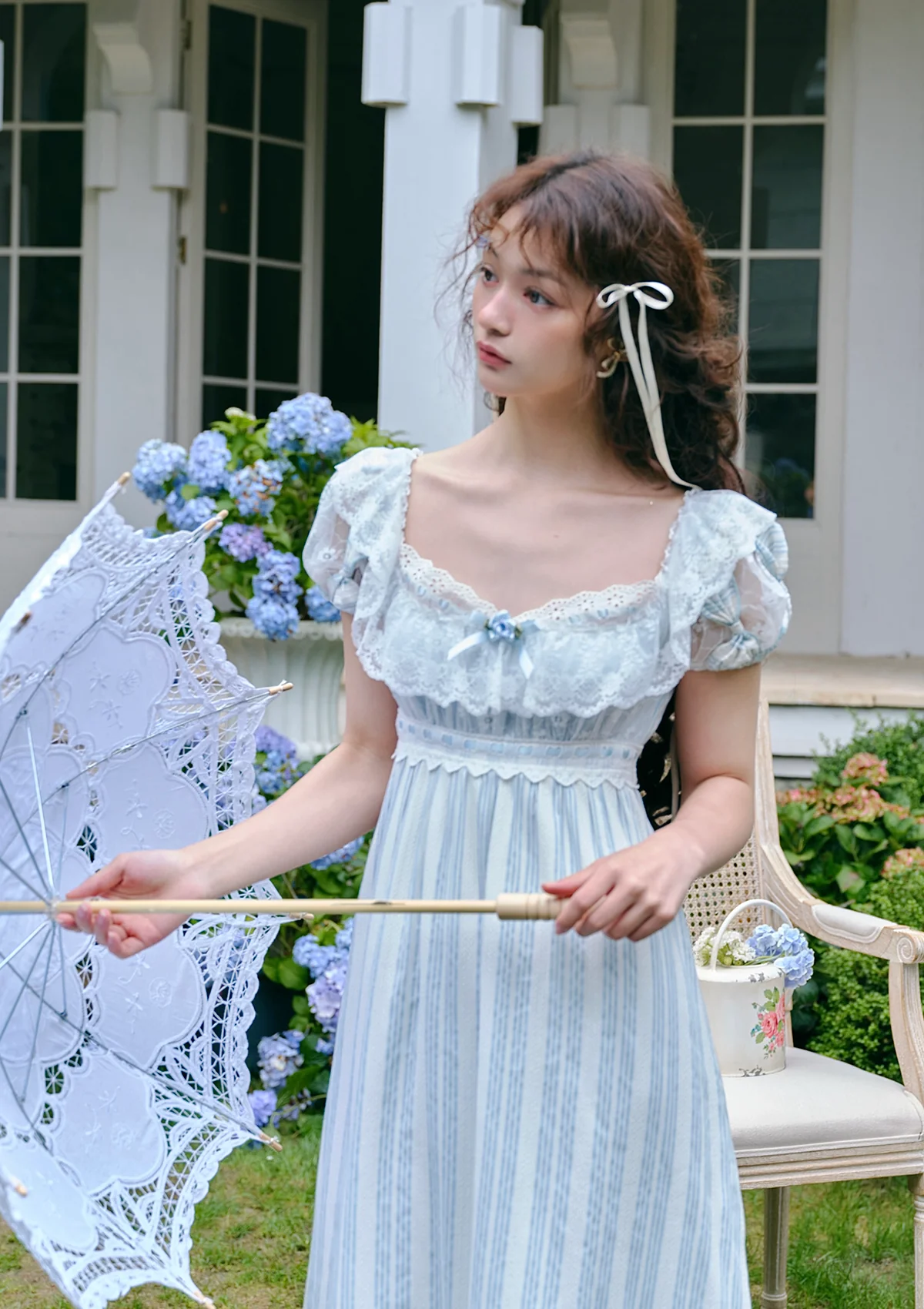 Matin de fentre fleurie Dress - Thrancidy