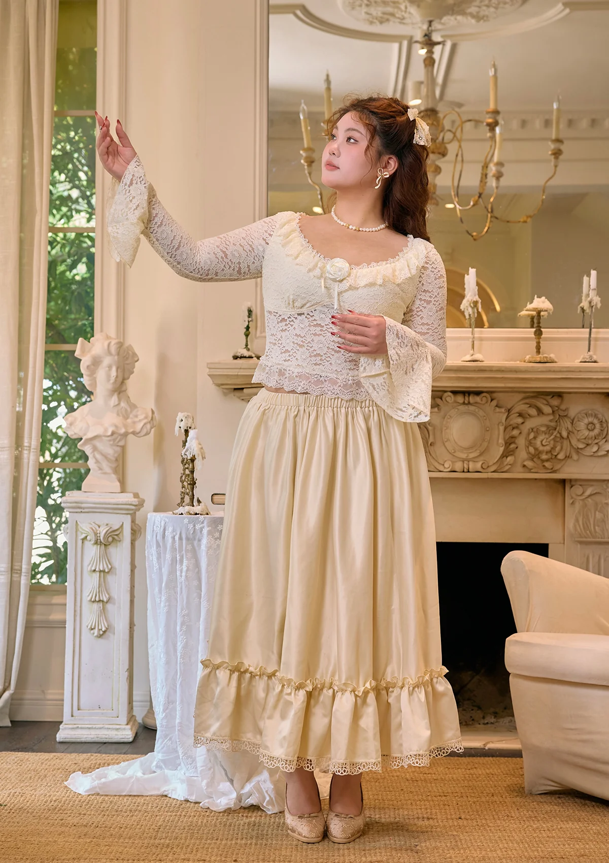 Curve & Plus White Moon Dance Top - Thrancidy