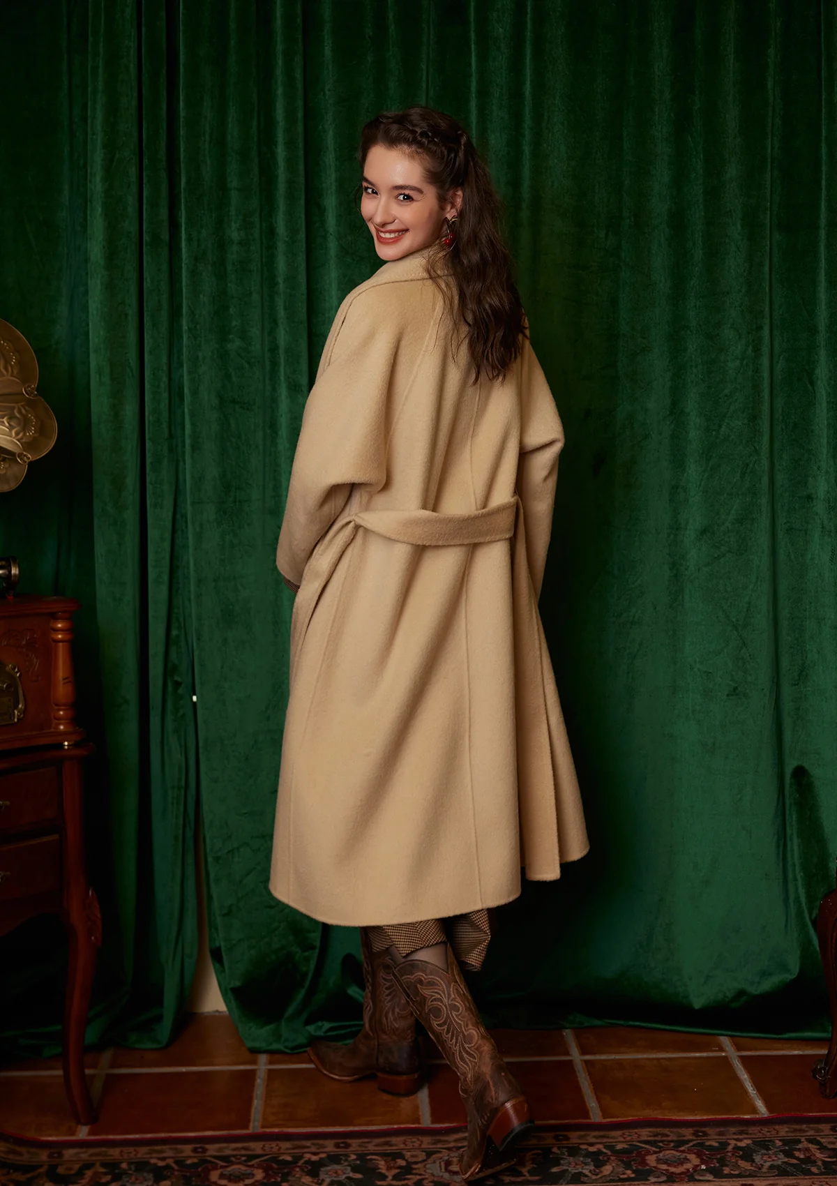 Wall Street Lady Coat - Thrancidy