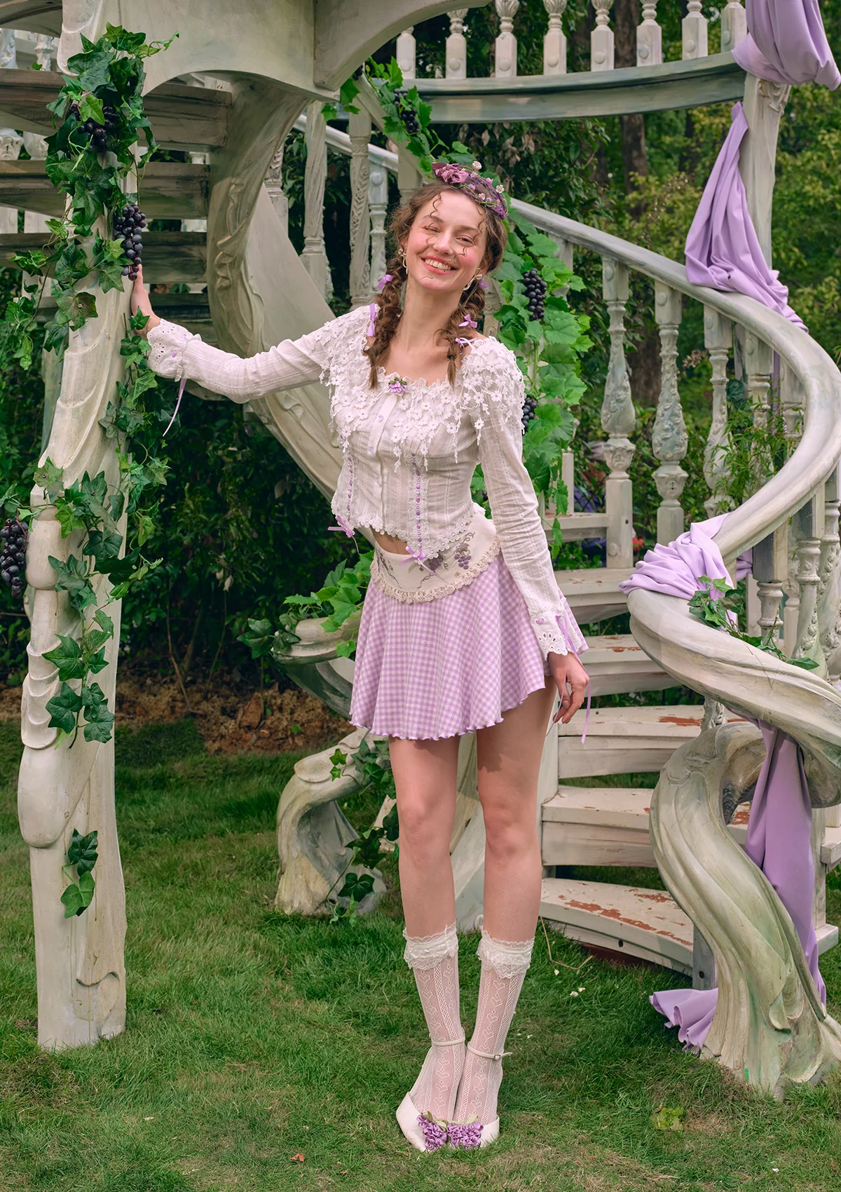 Flower Vine & Wind Song Top - Thrancidy