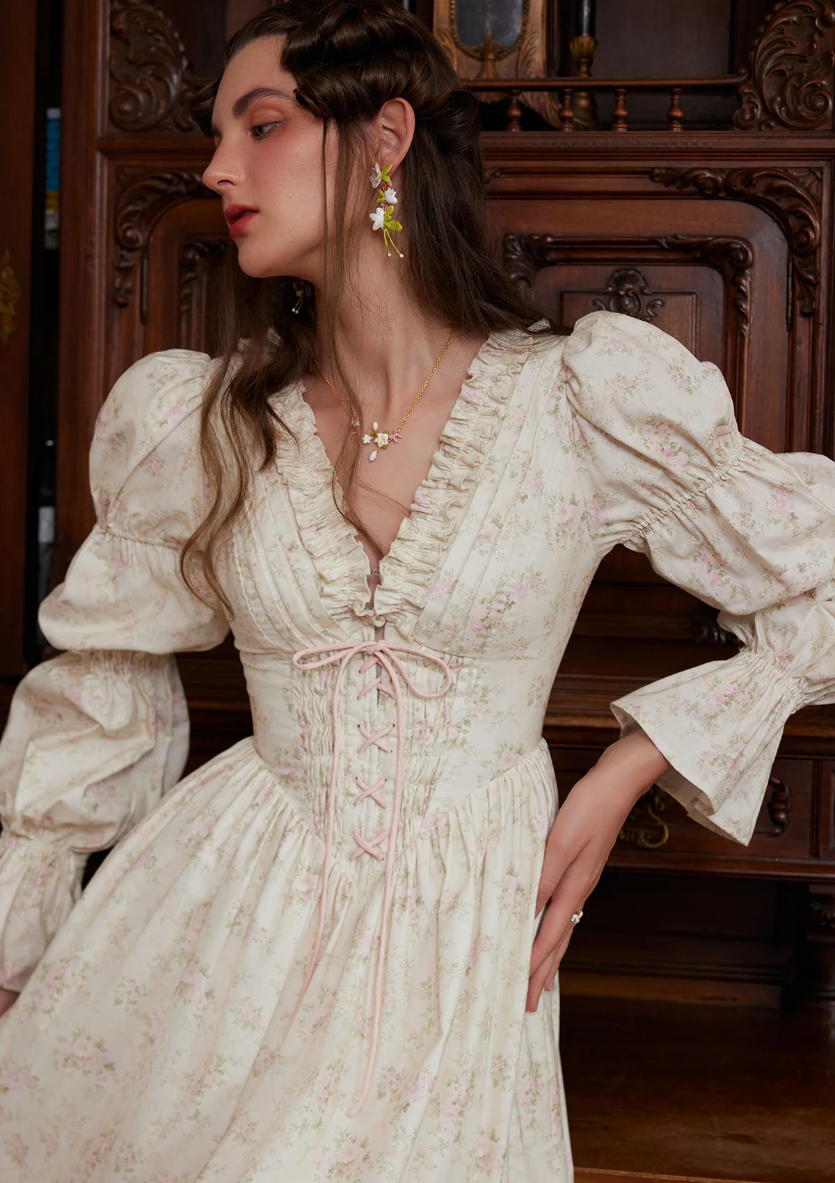 Eve's Manor Dress - Thrancidy