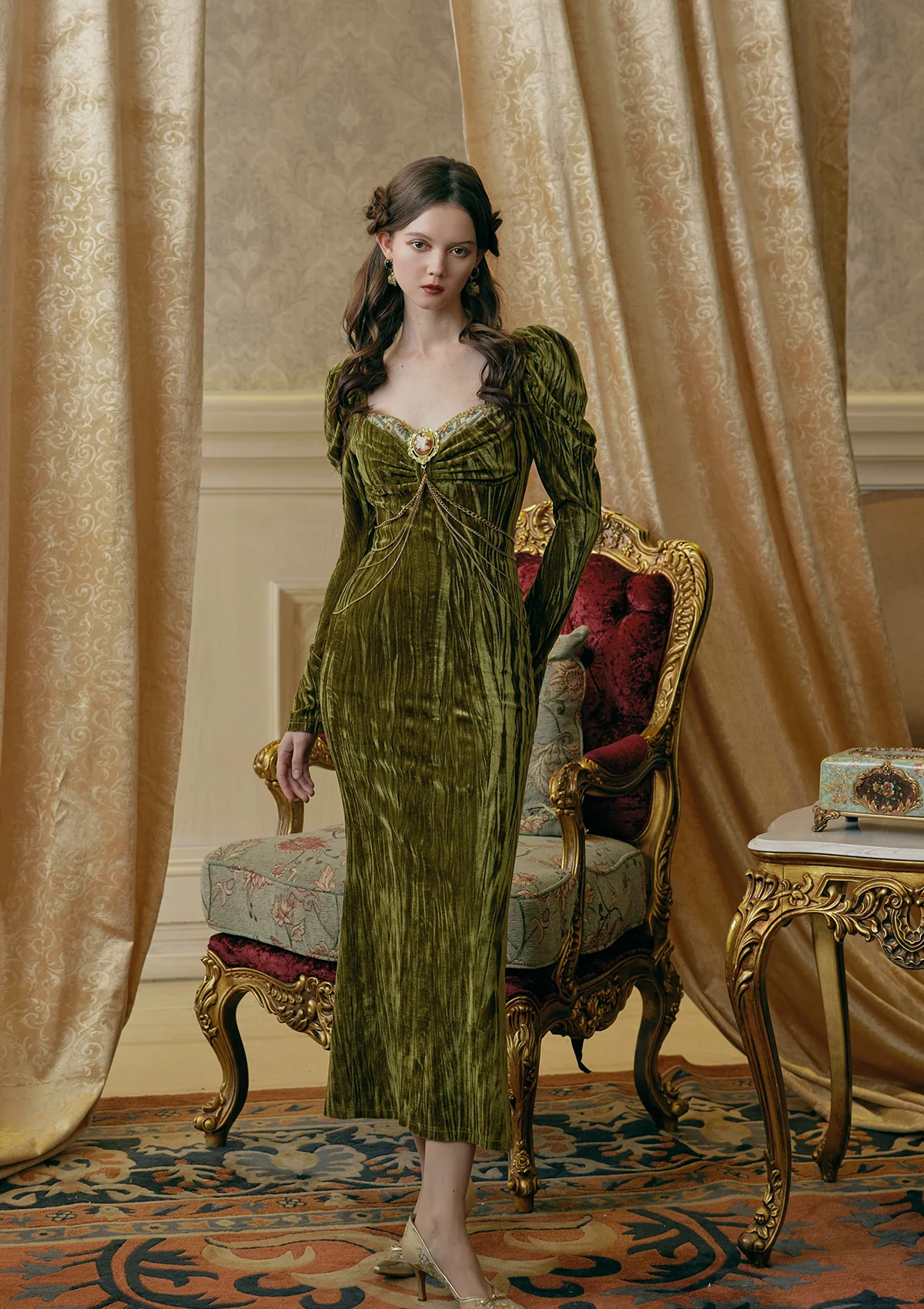 Medusa's Sovereign Gown - Thrancidy