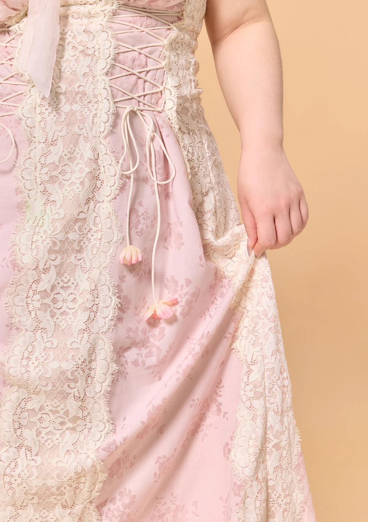 Curve & Plus Butterfly Chaser Dress - Thrancidy