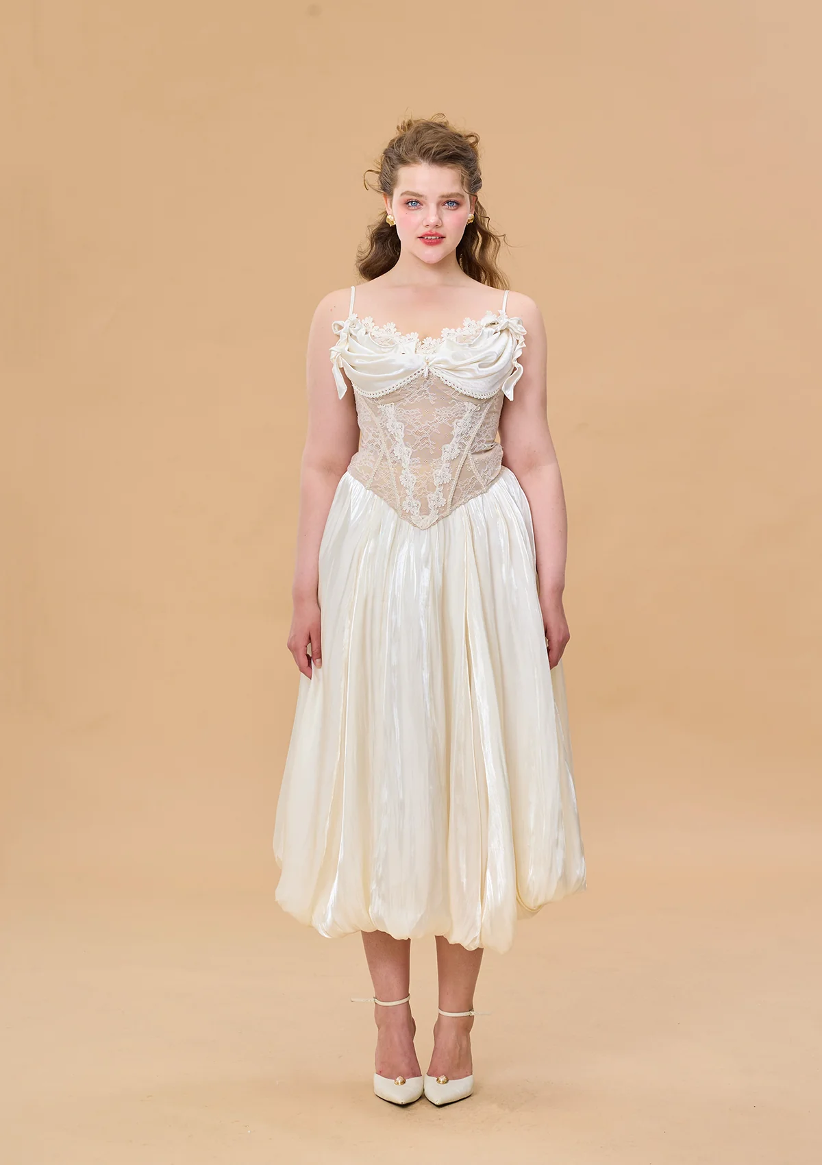 Curve & Plus White Butterfly Flora Skirt - Thrancidy