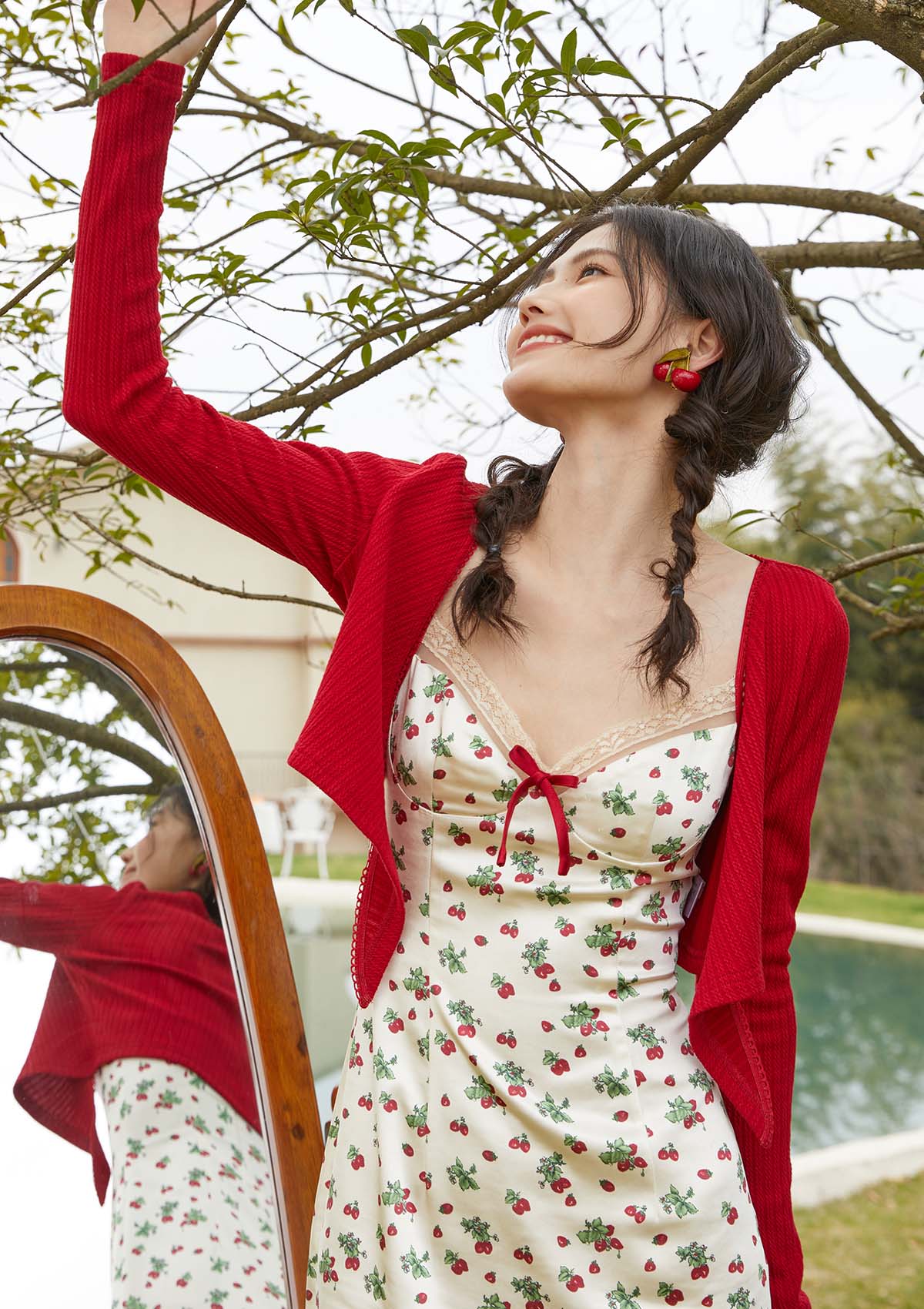 Strawberry Farm Knit Cardigan - Thrancidy