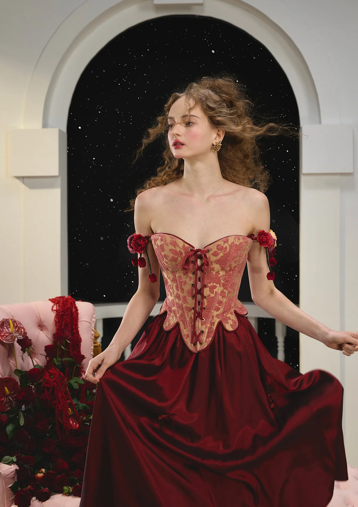 Curve & Plus A Renaissance of Grace Skirt - Thrancidy