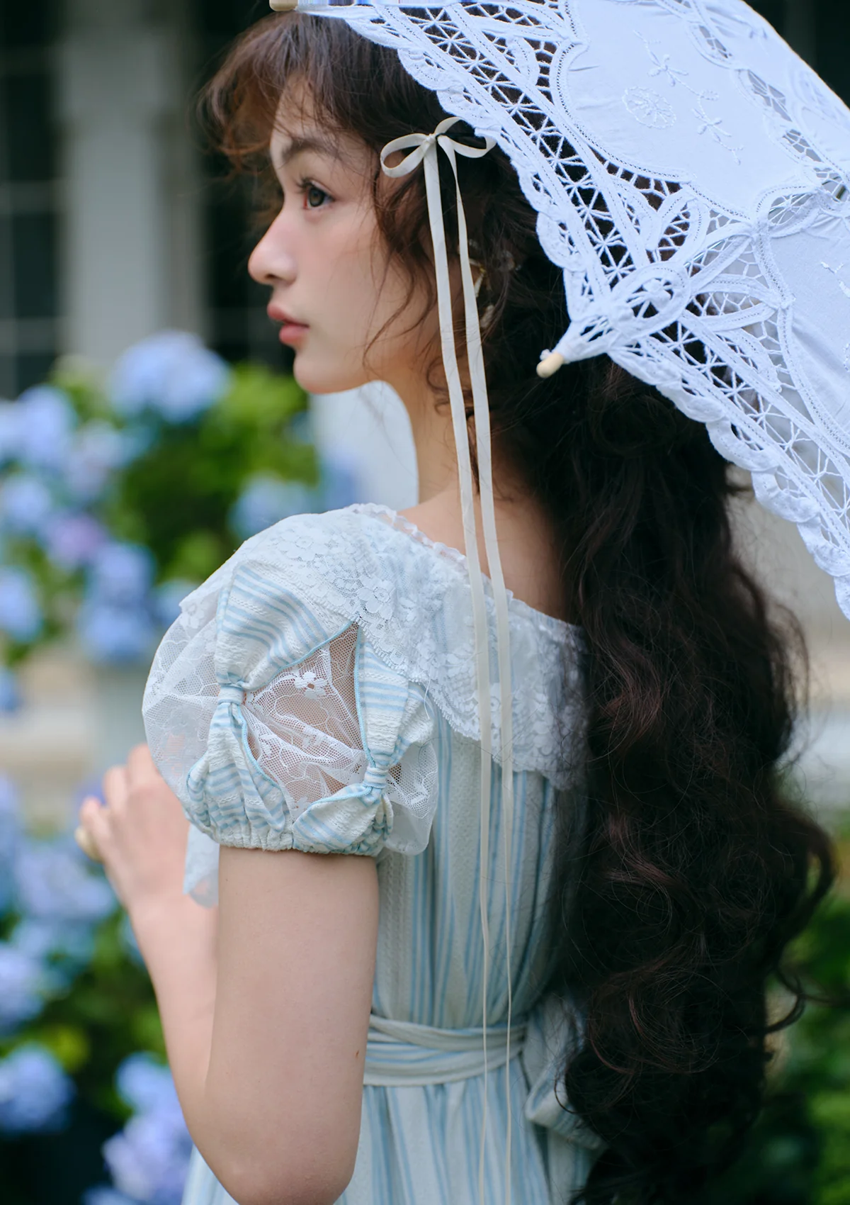 Matin de fentre fleurie Dress - Thrancidy