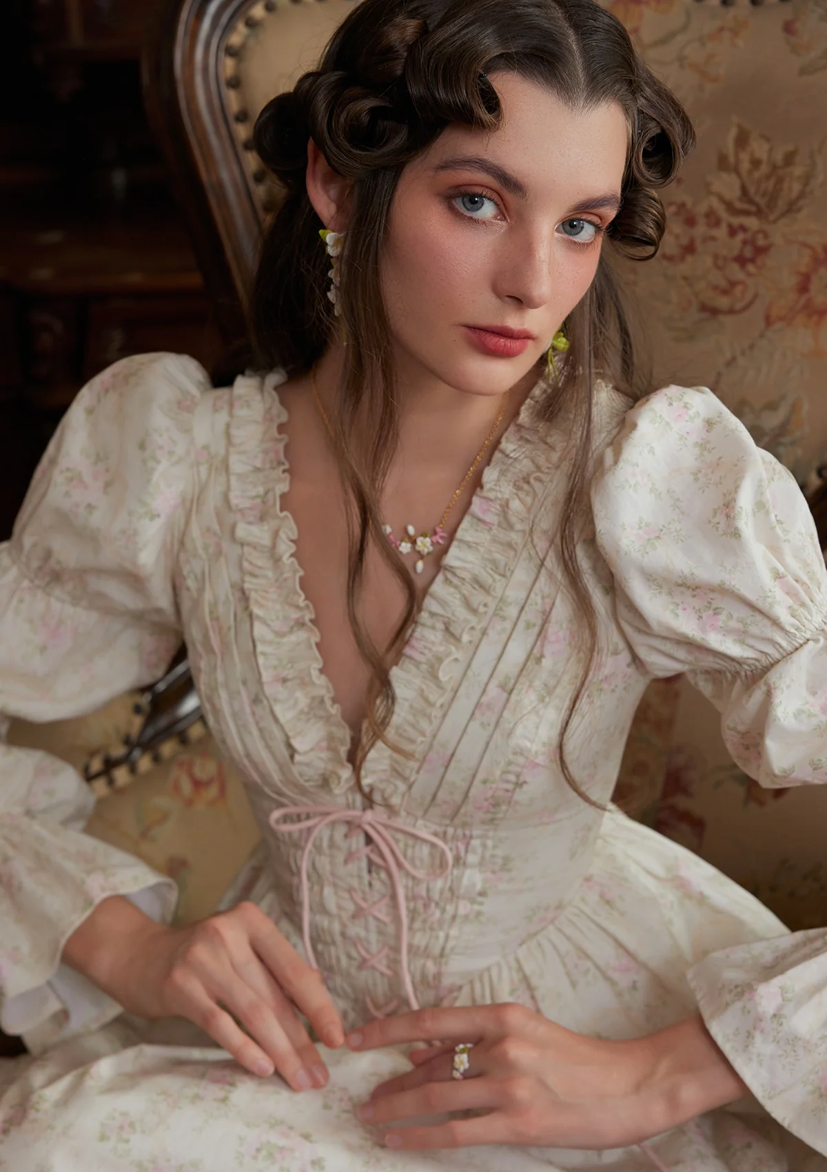 Eve's Manor Dress - Thrancidy