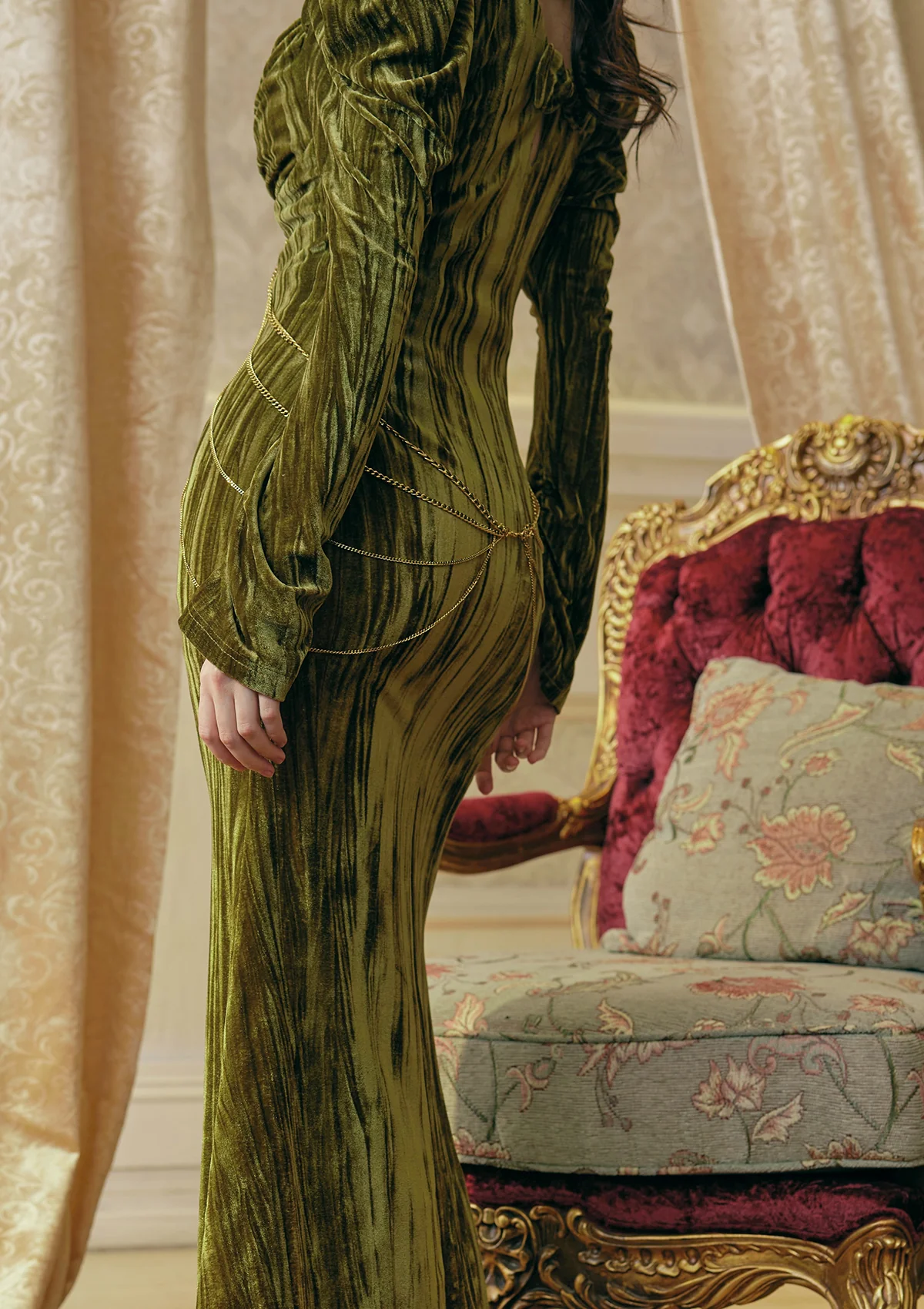 Medusa's Sovereign Gown - Thrancidy