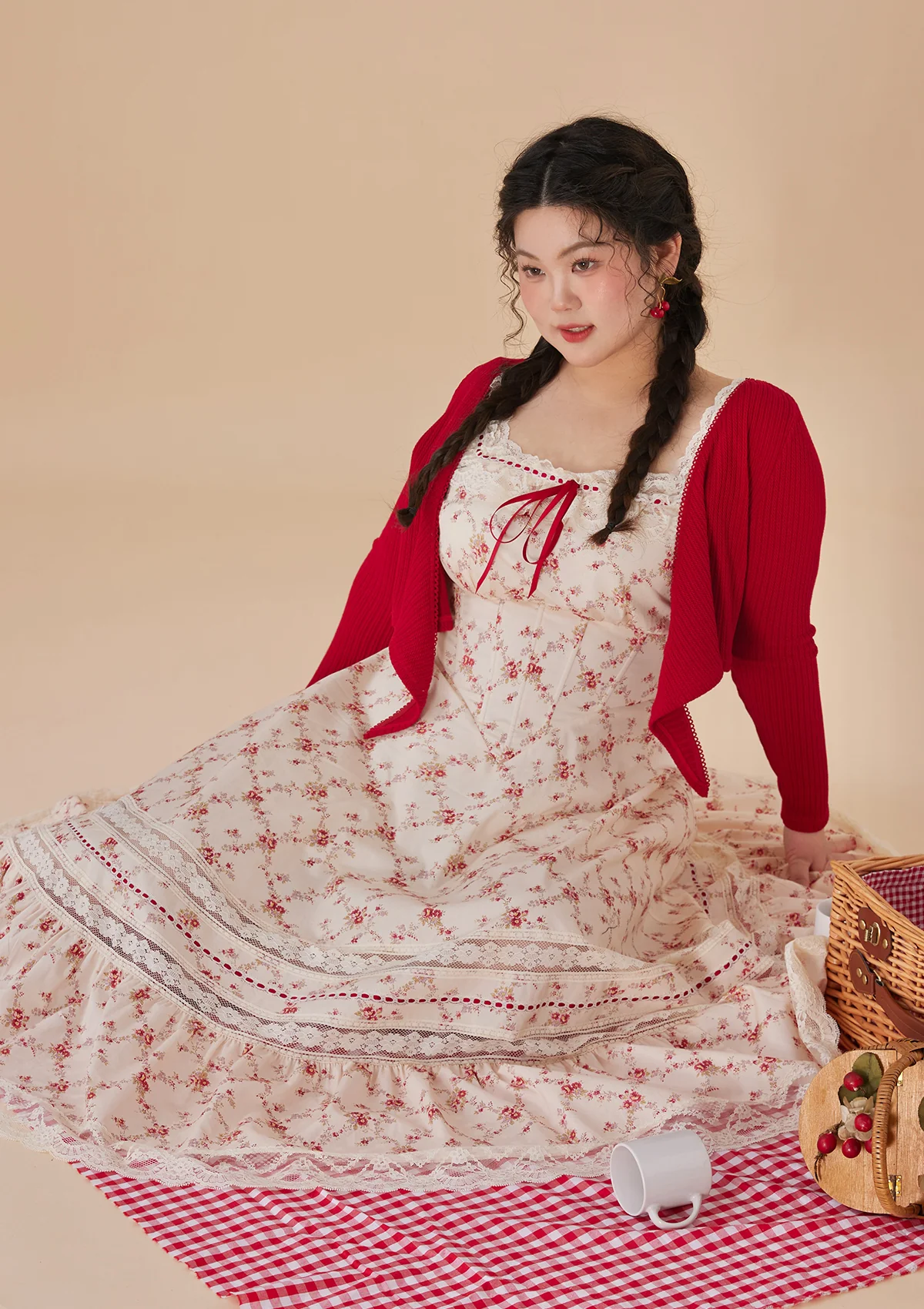 Curve & Plus Strawberry Farm Knit Cardigan - Thrancidy