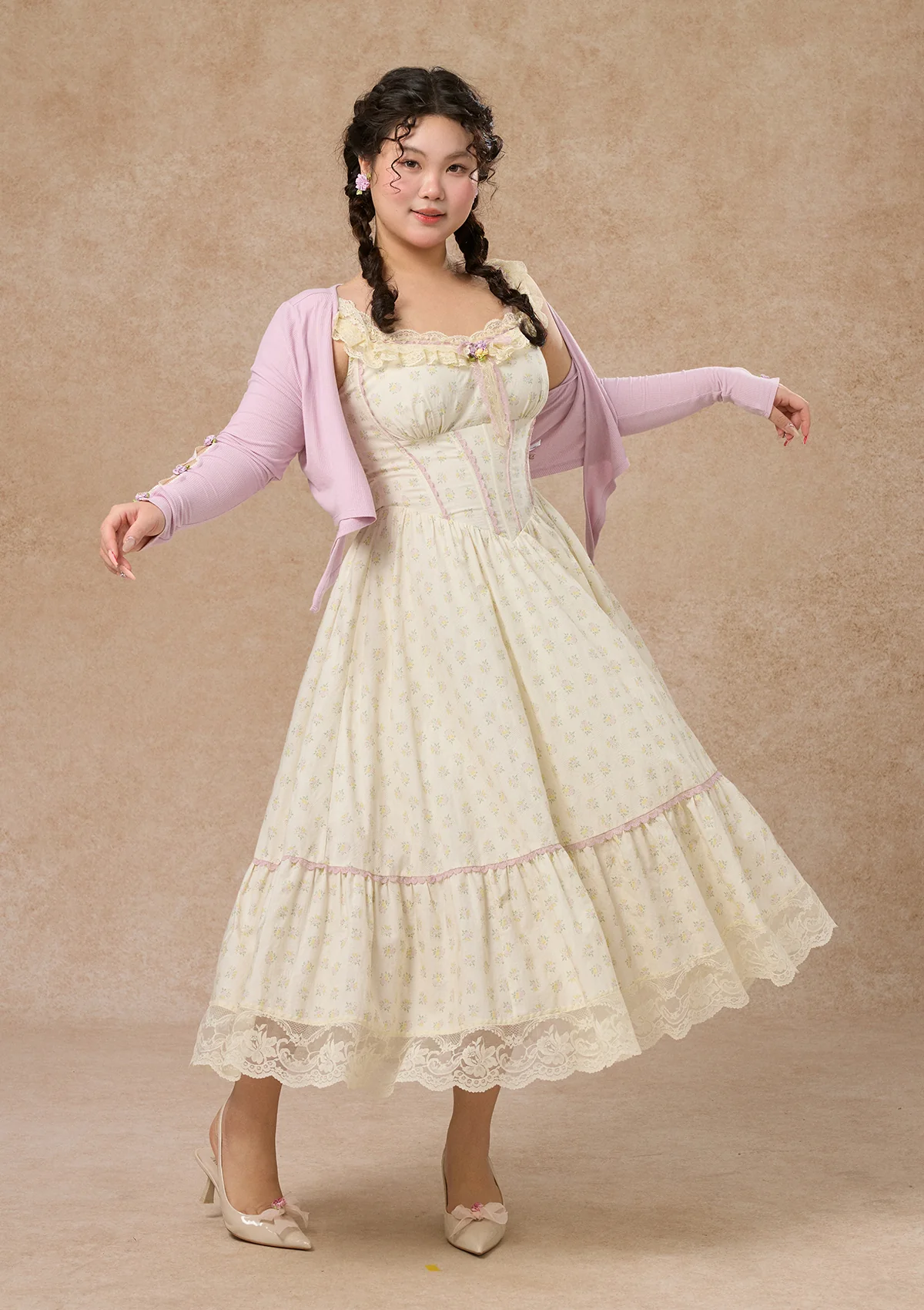 Curve&Plus Cream Clove Cardigan - Thrancidy