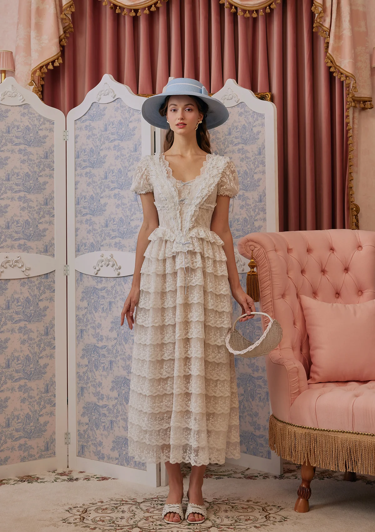 Hella's Holiday Dress - Thrancidy