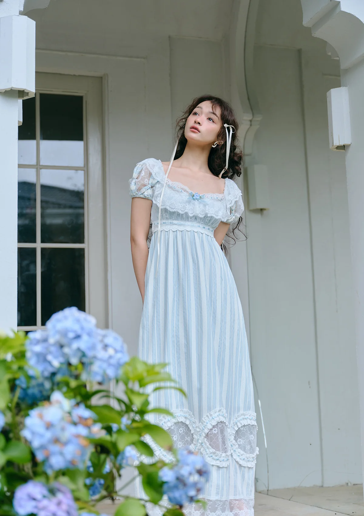 Matin de fentre fleurie Dress - Thrancidy