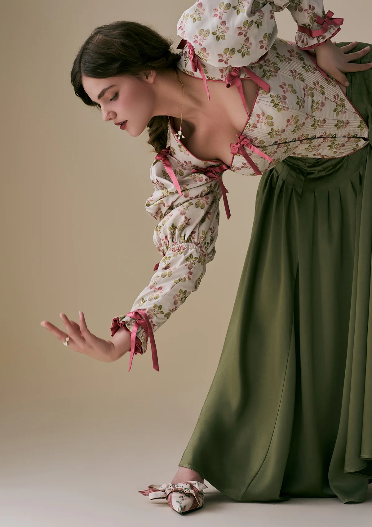 Curve & Plus Flower & Mirror Skirt - Thrancidy