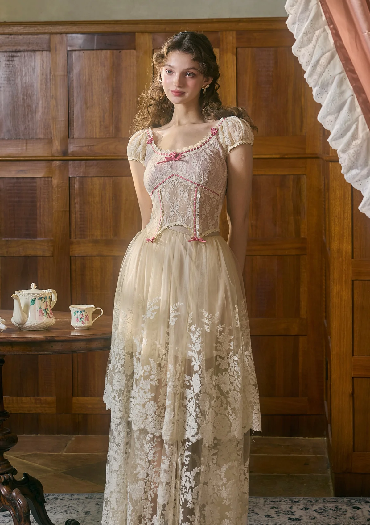 Cranberry Girl Lace T-shirt - Thrancidy