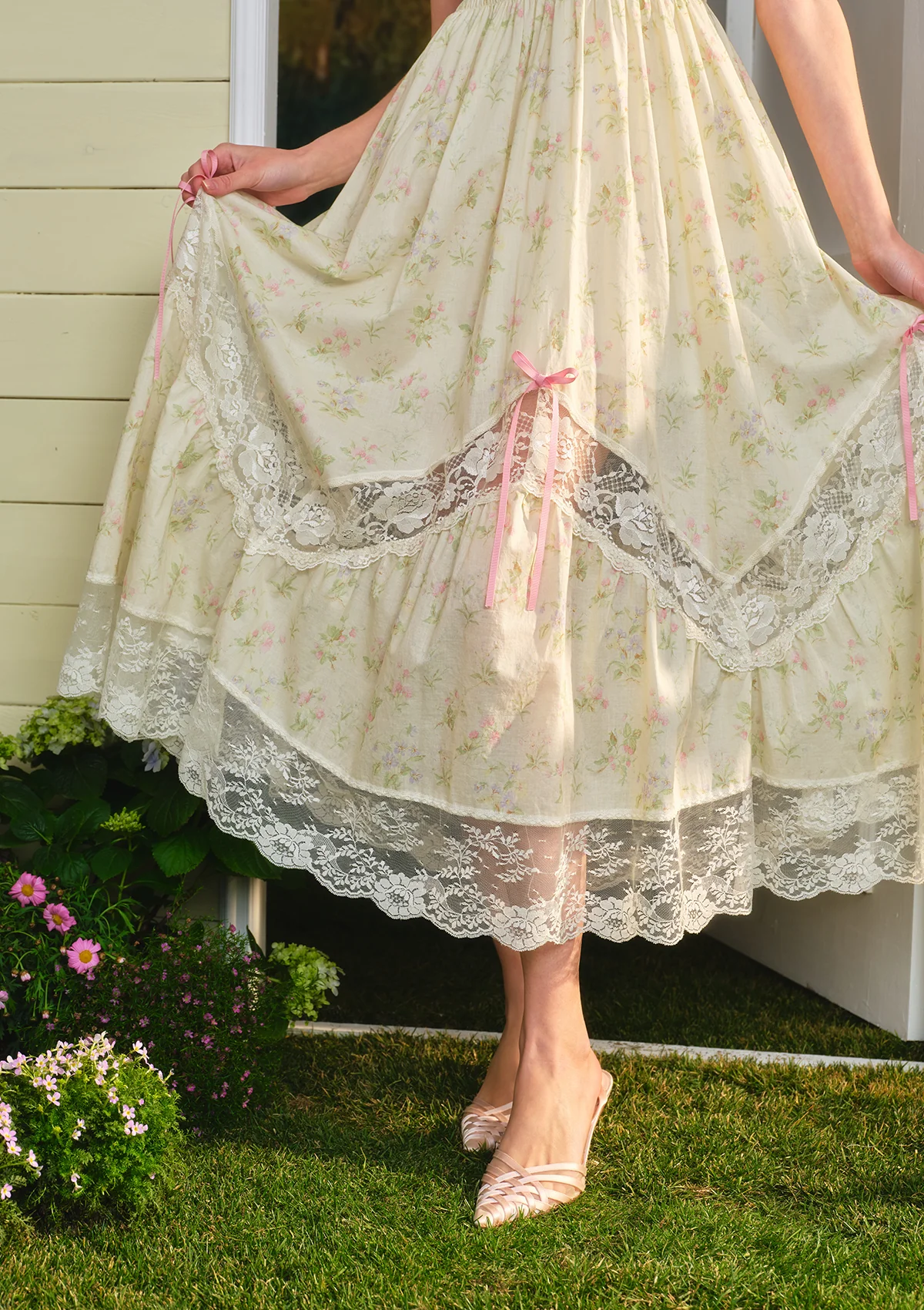 Floral Holiday Dress - Thrancidy