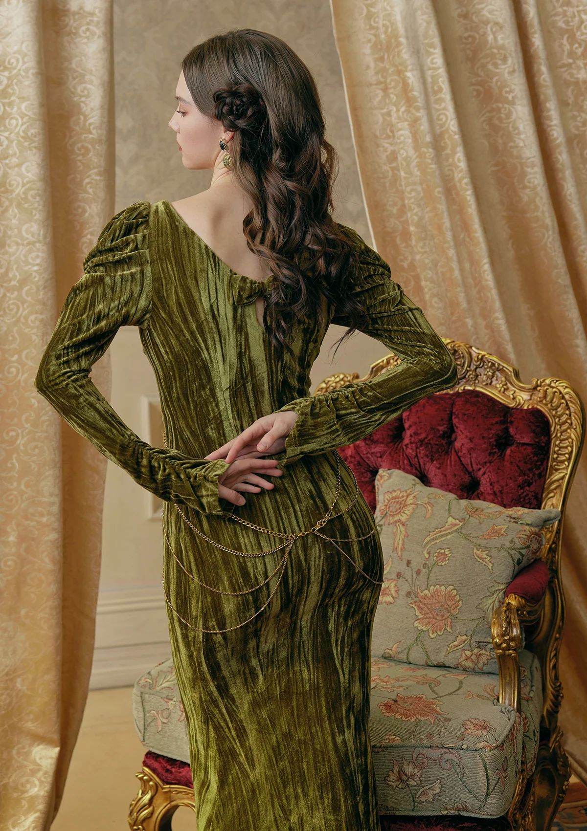 Medusa's Sovereign Gown - Thrancidy