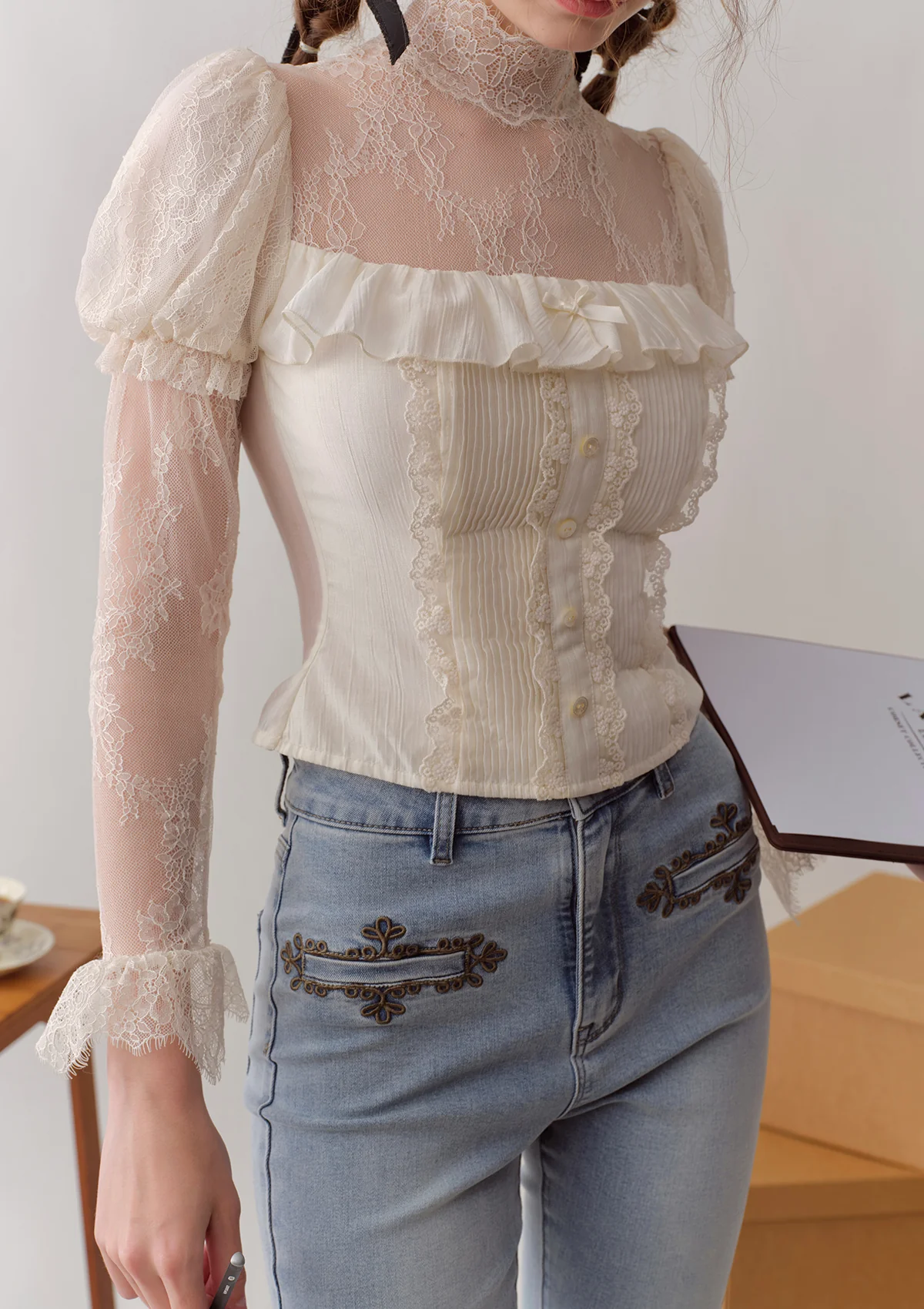 Berries Fashion Editor Underlay Lace Top - Thrancidy